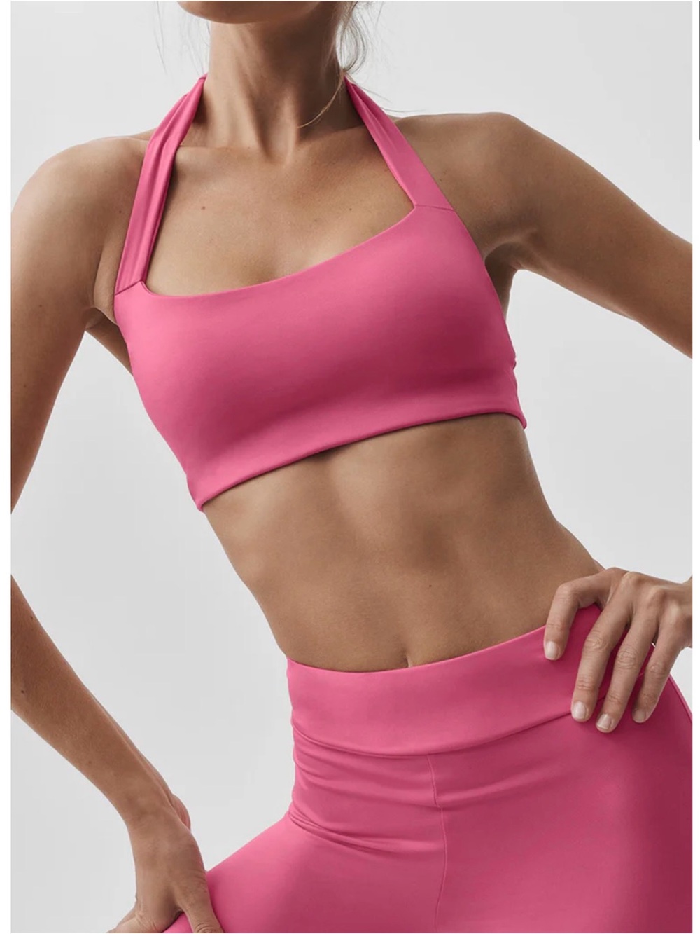 BEST SELLER Alo yoga Alo Softsculpt feel the heat halter bra paradise pink